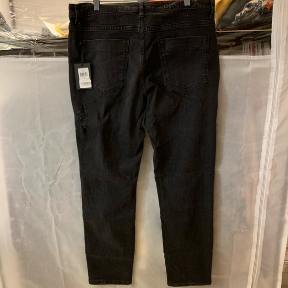 DKNY Distressed Jeans NWT - Picture 7 of 16
